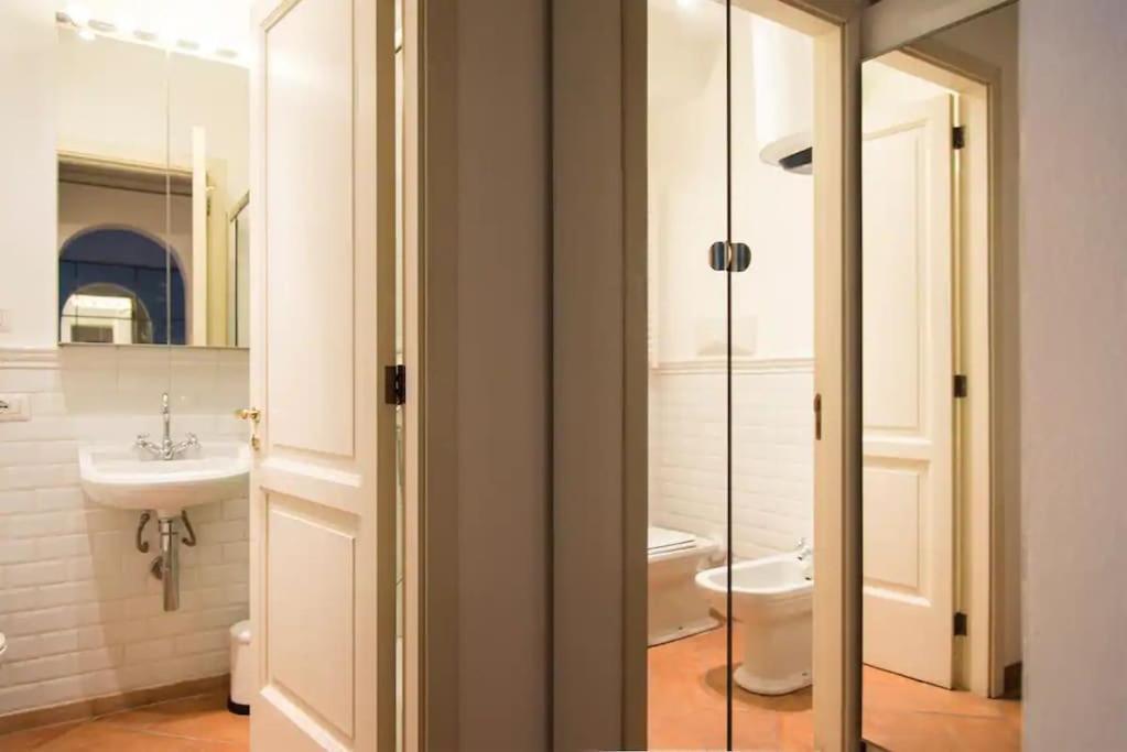 Apartament Hidden Retreat - Duomo Mediolan Zewnętrze zdjęcie